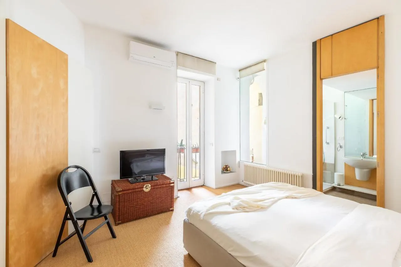 Iflat The Carpet Apartment Rome Italy