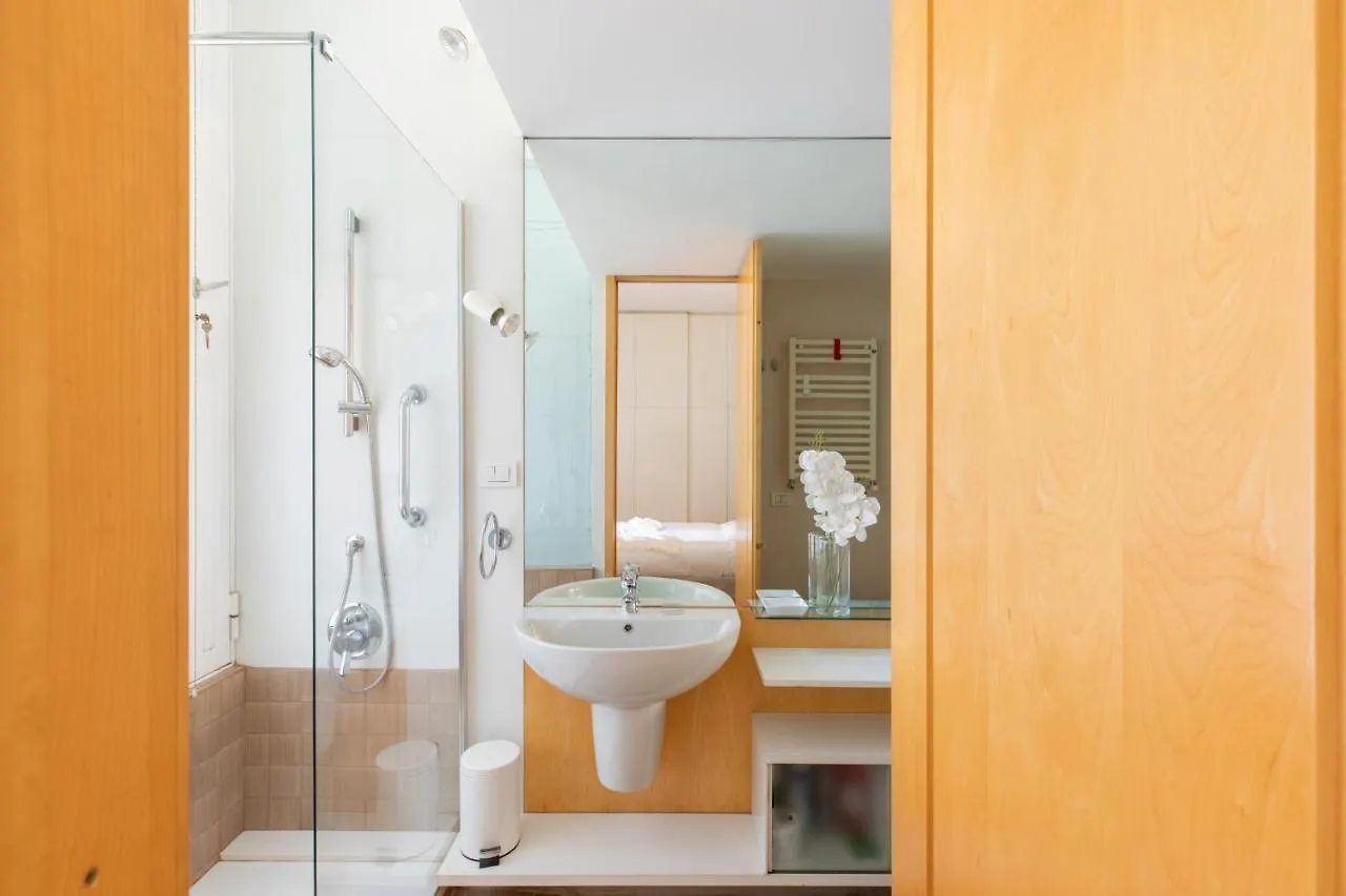 Iflat The Carpet Apartment Rome Italy